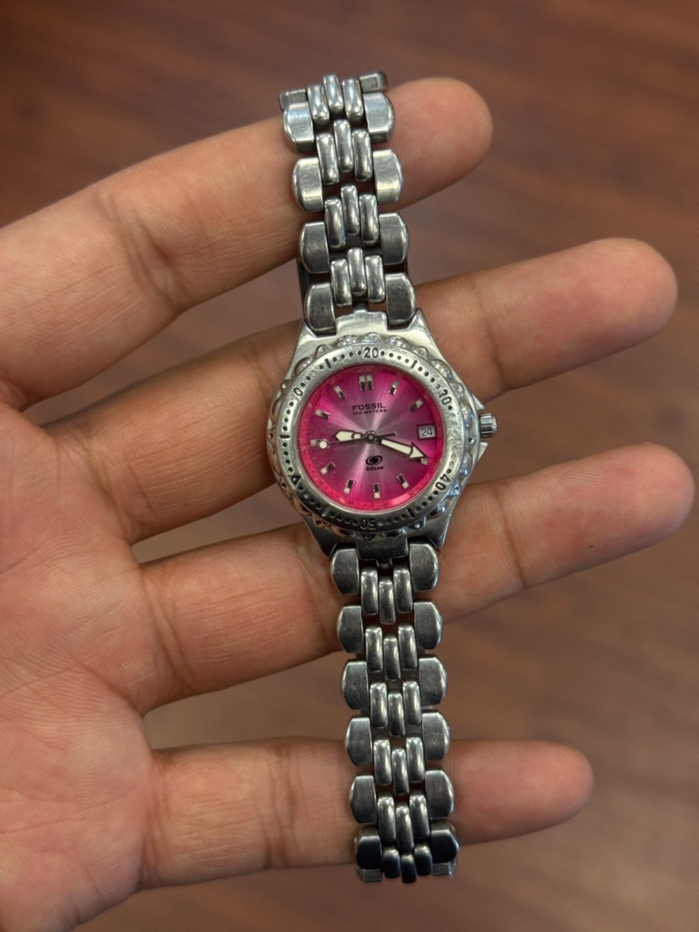 Fossil Women's vintage rare Pink Dial Stainless Steel Bracelet Watch women’s - Picture 8 of 8